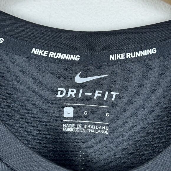Nike Dri-fit Short Sleeve Running Shirt Men’s Size Large Black Lightweigt - Picture 3 of 7